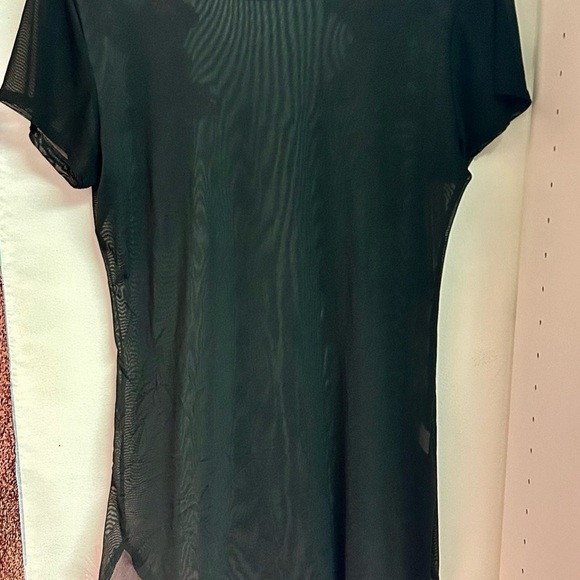 TMG Rose Tunic Top, Size Small- EUC - Picture 3 of 6